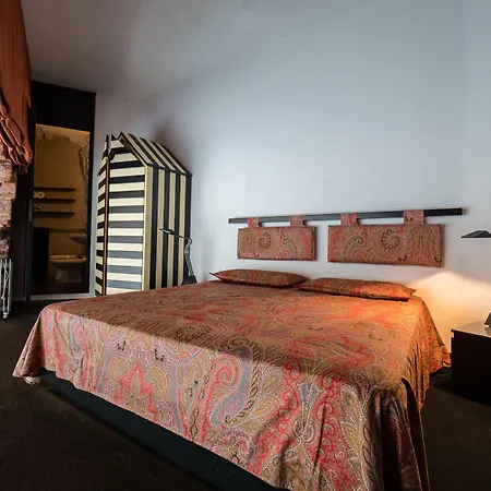 La Casa Del Gigante Luxury Collection * מונטרוסו אל מארה