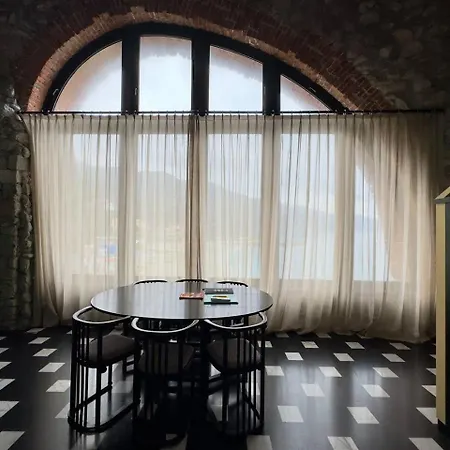 La Casa Del Gigante Luxury Collection מונטרוסו אל מארה